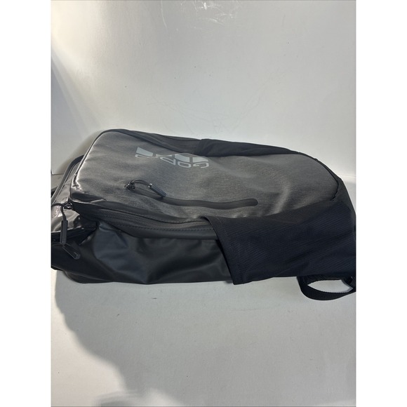 GoPro Daytripper Camera Laptop Gear Travel Backpack Gray Black Padded Hiking - Picture 6 of 7